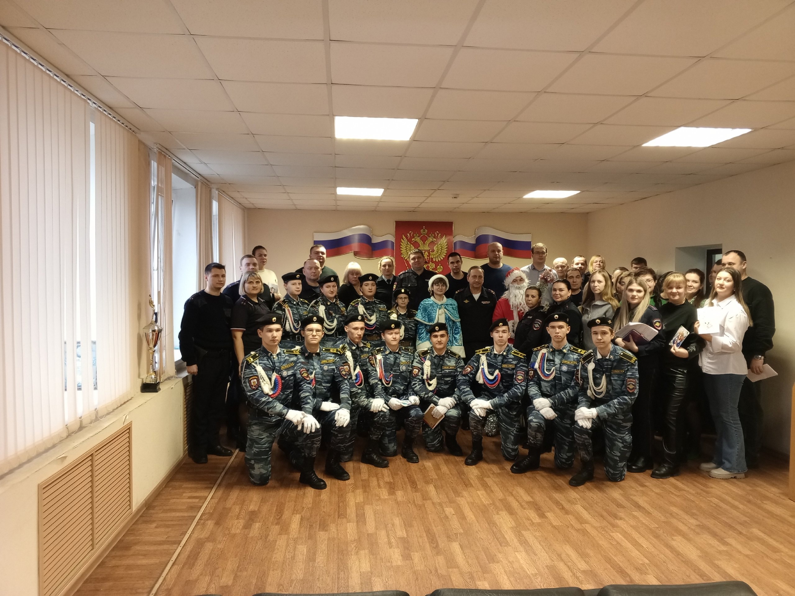 Поздравление с наступающим Новым годом и Рождеством наставников кадетского движения.